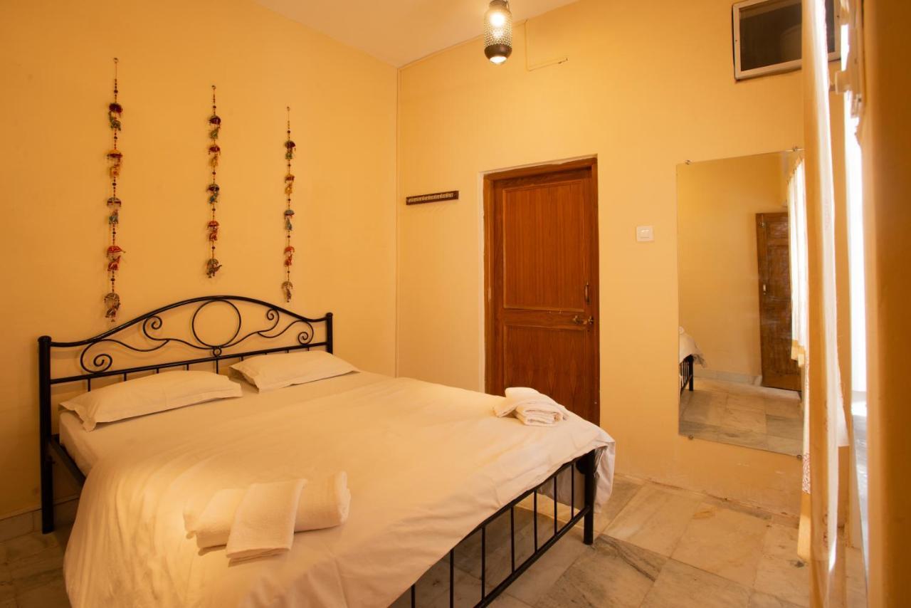 Hostel Mantra Ουνταϊπούρ Εξωτερικό φωτογραφία