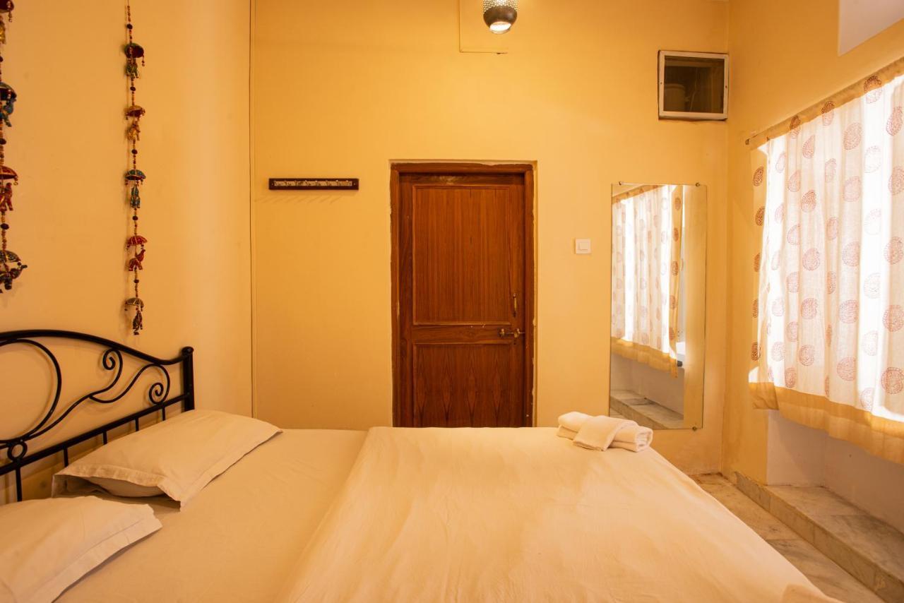Hostel Mantra Ουνταϊπούρ Εξωτερικό φωτογραφία