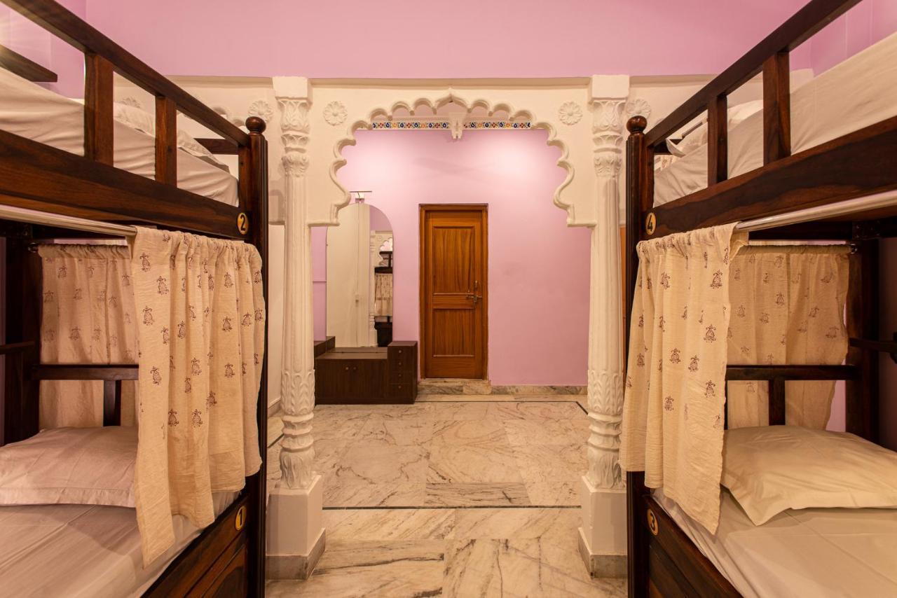 Hostel Mantra Ουνταϊπούρ Εξωτερικό φωτογραφία