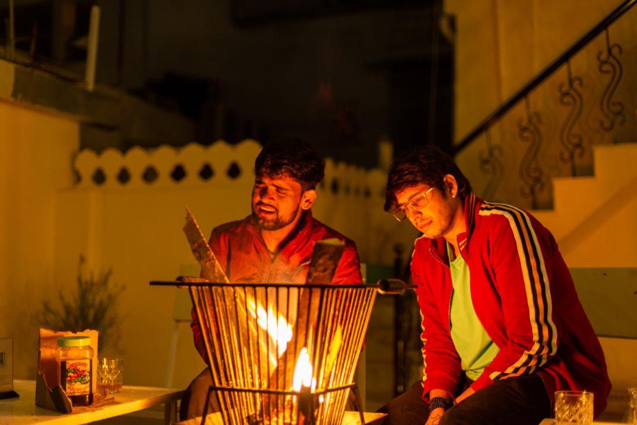 Hostel Mantra Ουνταϊπούρ Εξωτερικό φωτογραφία