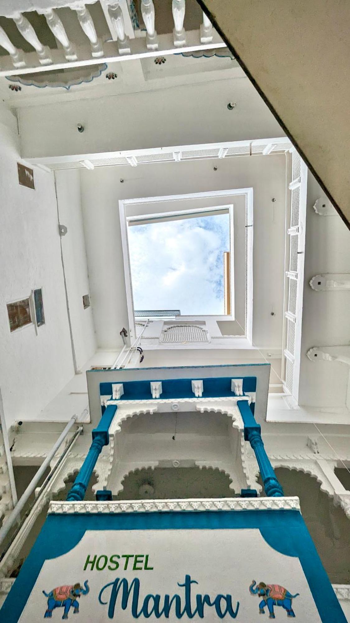 Hostel Mantra Ουνταϊπούρ Εξωτερικό φωτογραφία